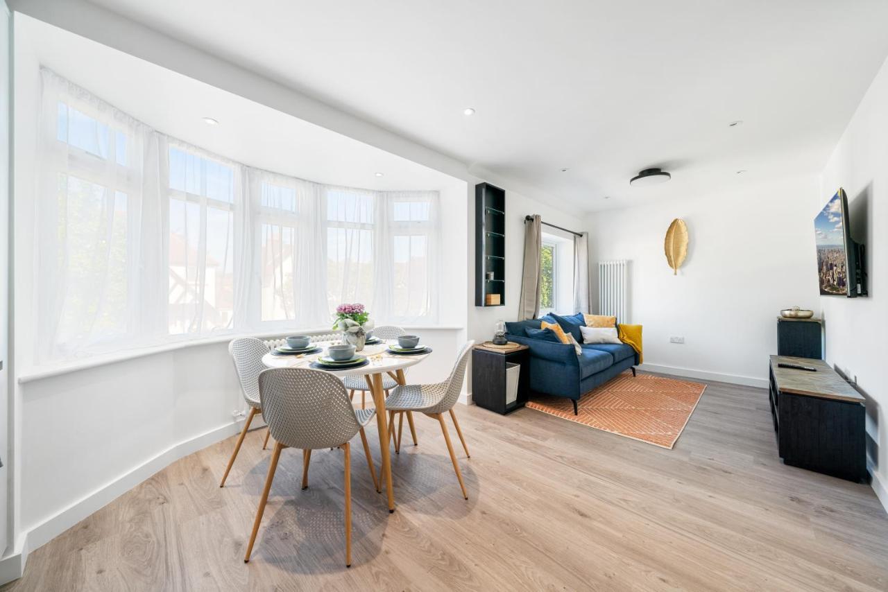 Apartmán Newly Refurbished 2 Bed Flat Mill Hill Exteriér fotografie